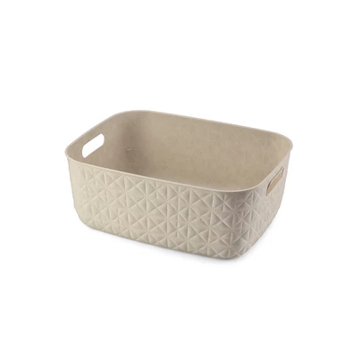 Divatos, bézs színű CURVER 'SOFTEX' M 12,5L tárolókosár, mely 100%-ban újrahasznosított műanyagból készült. Párnázott hatású textúrája barátságos megjelenést kölcsönöz, könnyen tisztítható, moduláris formájú.