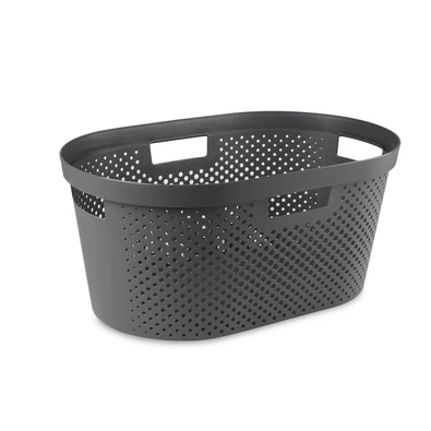 Szürke, perforált designú CURVER 'INFINITY' ruháskosár, 40L kapacitással. Modern, skandináv stílusú, újrahasznosított műanyagból készült, mindennapi használatra ideális fürdőszobákban vagy hálószobákban. Fehér háttéren fotózva.