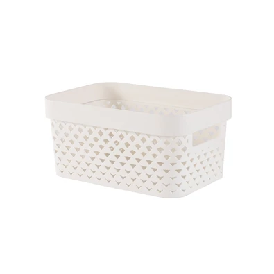 CURVER &quot;Pure&quot; tároló kosár 4,5 literes űrtartalommal, fehér színben, rattan hatású mintával, ideális kisebb tárgyak rendszerezéséhez fürdőszobában, konyhában vagy irodában.