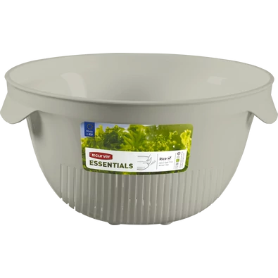 Műanyag szűrő tál két oldalsó füllel és matricás címkével az elején. Ideális zöldségek, gyümölcsök vagy tészta leöblítéséhez és leszűréséhez.