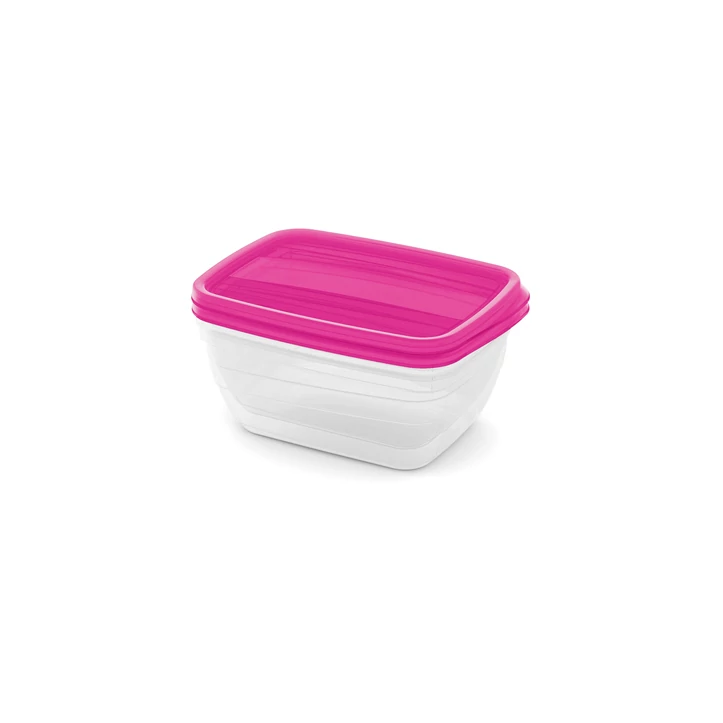 Négyzet alakú, átlátszó CURVER 'VEDO' ételtartó, pink színű fedéllel, 2 x 1,3L kapacitással. Tökéletes ételtárolásra, könnyen nyitható és zárható, mosogatógépben is mosható. Fehér háttéren fotózva.