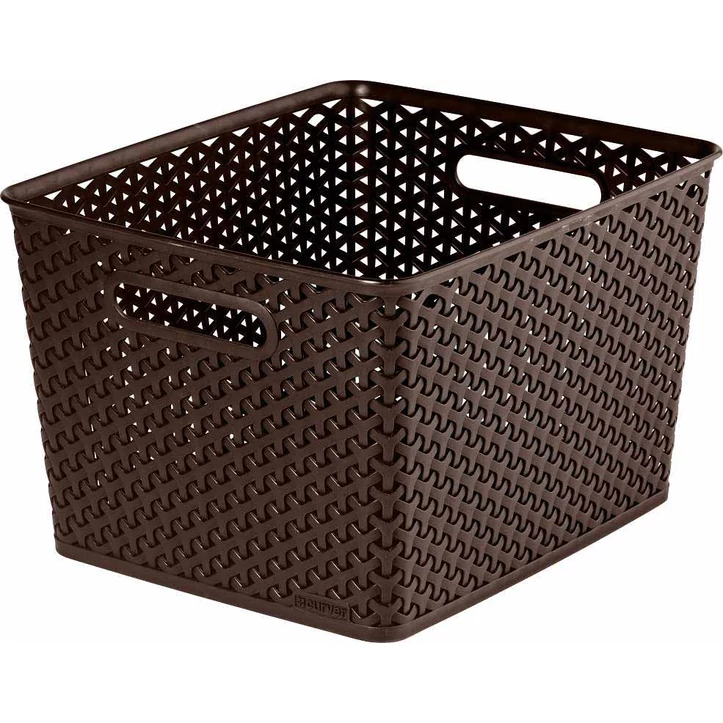 Sötétbarna, rattan hatású CURVER 'My Style' L méretű tárolókosár, kézre álló fogantyúkkal. Praktikus tárolási megoldás fürdőszobába, hálószobába vagy nappaliba. Méretek: 35,5 x 29,6 x 22 cm.