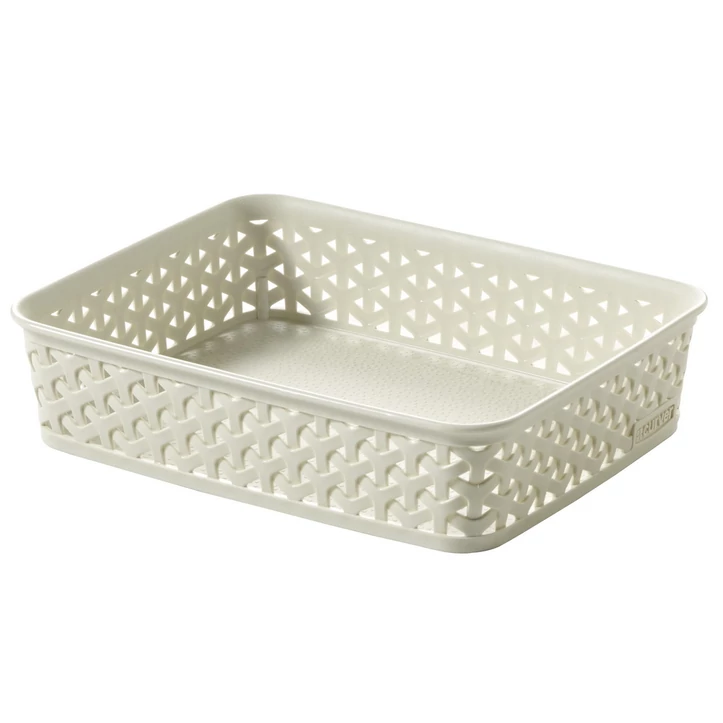 Krémszínű CURVER 'MY STYLE' A5 méretű rattan papírkosár, jól látható rattan hatású mintázattal, praktikus tárolásra alkalmas konyhába, fürdőszobába vagy nappaliba. Kényelmesen egymásba tehető, újrahasznosított anyagból készült.