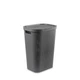 Szürke, perforált műanyag szennyestartó 60L űrtartalommal, modern, skandináv dizájn jellemzi, letisztult vonalakkal és zárható fedéllel. Ideális fürdőszobák és hálószobák tárolási megoldása.