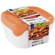 CURVER 'FRESH&GO' szögletes ételtartó szett, 3 darab 0,8L-es tárolóedényt tartalmaz, narancssárga fedéllel és fehér alappal, ideális ételek frissen tartására. Fehér háttéren bemutatva.