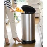 Kép 7/8 - CURVER FÉMHATÁSÚ PEDÁLOS SZEMETES 40L - FEKETE/EZÜST